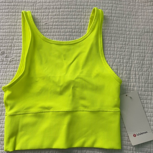 Lululemon top size 6 - Picture 4 of 5